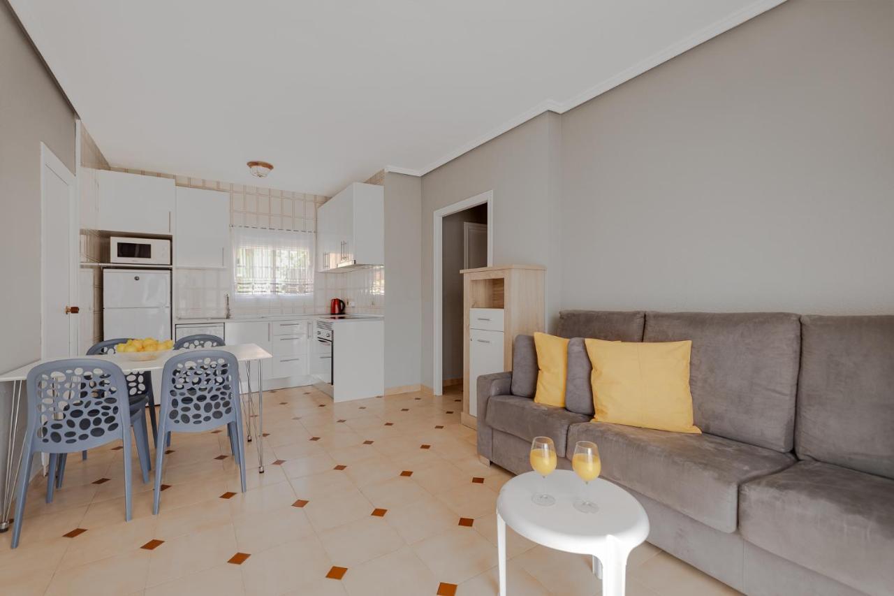 Playa La Mata - Apartamento "Limonka" Dış mekan fotoğraf