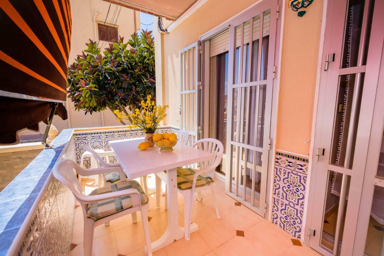 Playa La Mata - Apartamento "Limonka" Dış mekan fotoğraf